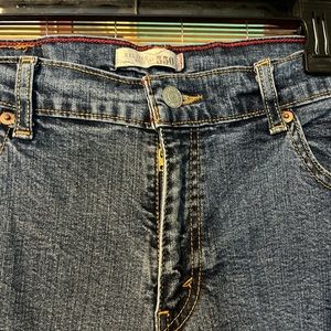 Levi’s 550
